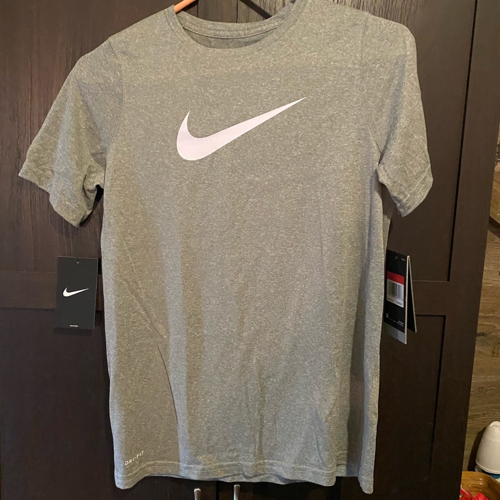 Boy’s Nike T-shirt